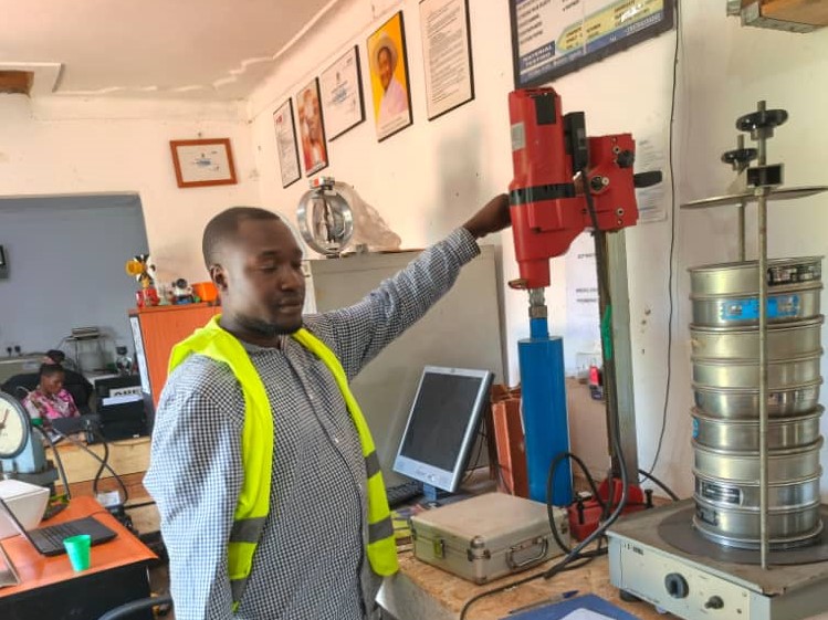 WhatsApp Image 2025-11-30 at 12.08.29 PM (1)